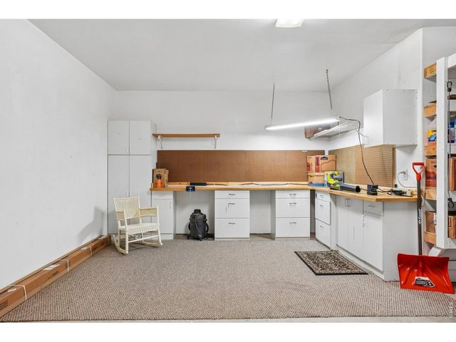1703 Whitehall Dr 8C, Longmont, CO 80504