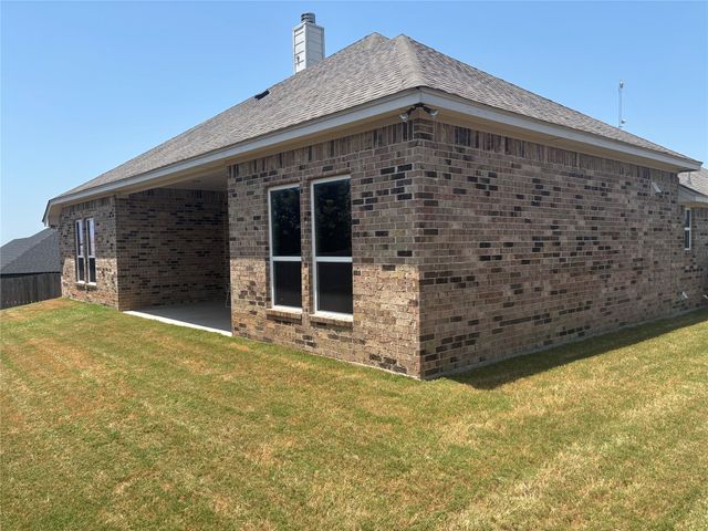 3050 Meandering Way, Granbury, TX 76049