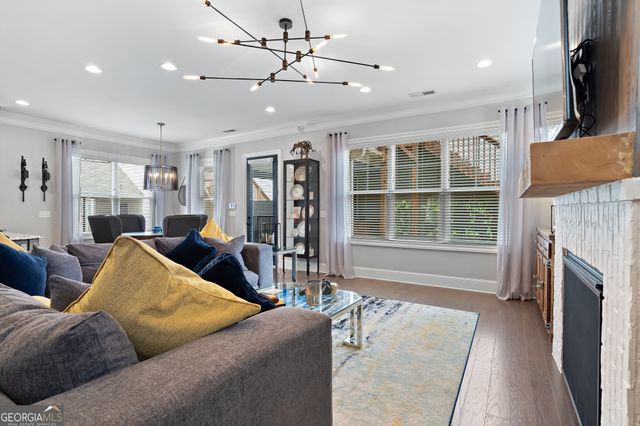 1817 Sanford Drive, Atlanta, GA 30318