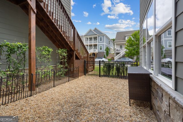 1817 Sanford Drive, Atlanta, GA 30318