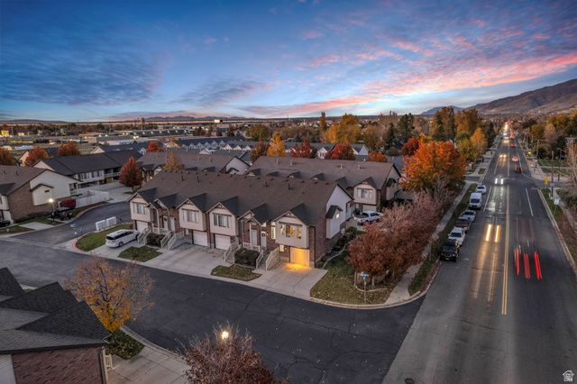 204 W LYMAN LN, Bountiful, UT 84010