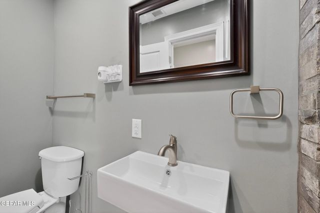 3202 Killkenny Street, El Paso, TX 79925