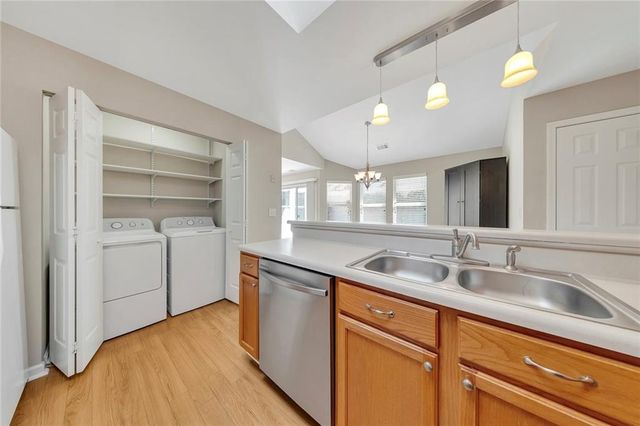 237 Rose Cottage Drive, Woodstock, GA 30189