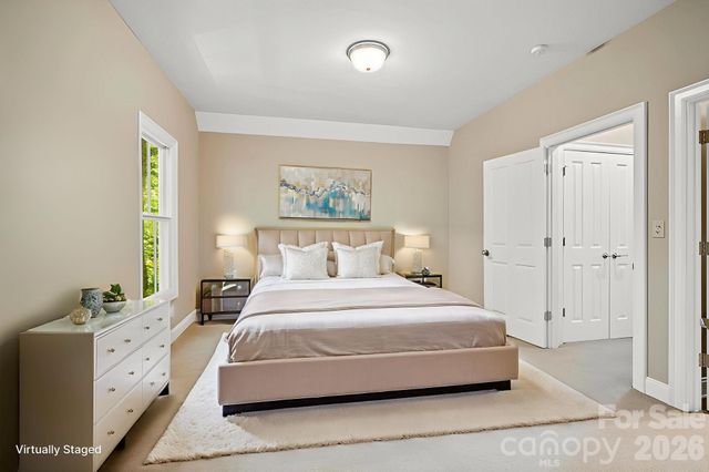 25 E Owl Creek Lane, Fairview, NC 28730