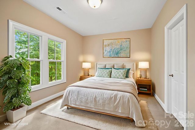 25 E Owl Creek Lane, Fairview, NC 28730