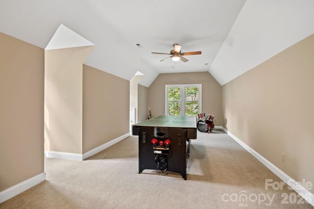 25 E Owl Creek Lane, Fairview, NC 28730