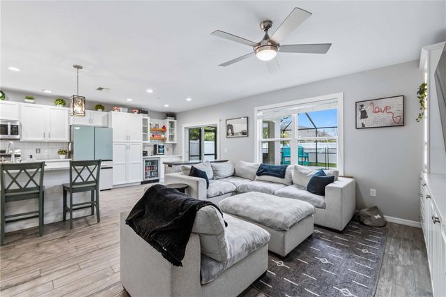 229 LONE DOVE LANE, Bradenton, FL 34212