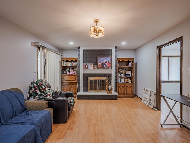 5301 Delaware Street, Merrillville, IN 46410