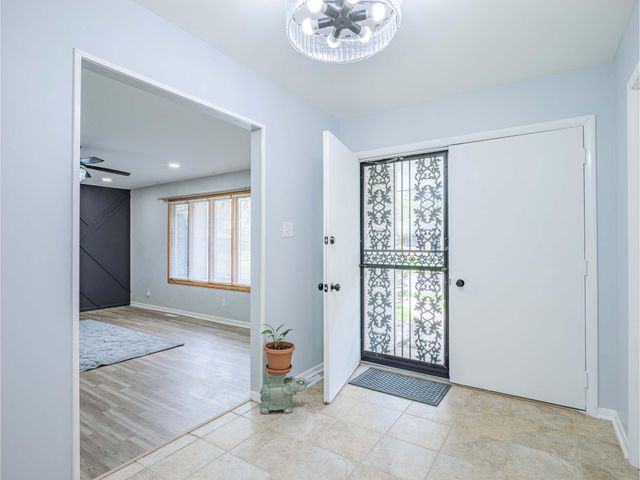 5301 Delaware Street, Merrillville, IN 46410