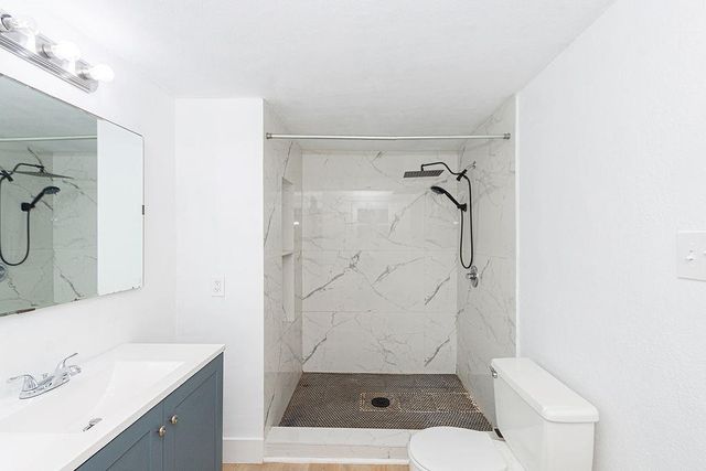 525 20th Avenue N, Texas City, TX 77590