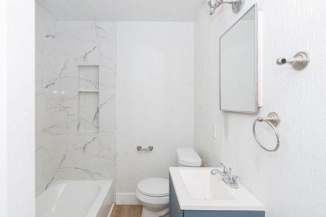 525 20th Avenue N, Texas City, TX 77590