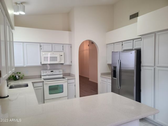 15825 N 51st Street, Scottsdale, AZ 85254