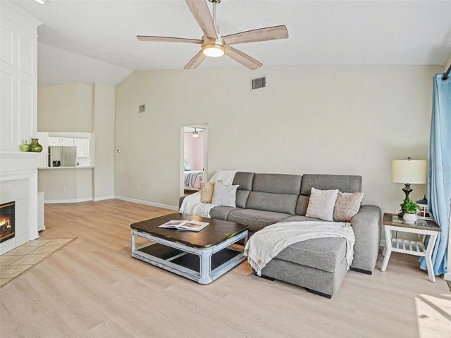 3772 VENTURA COVE DR, Orlando, FL 32822