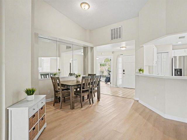 3772 VENTURA COVE DR, Orlando, FL 32822