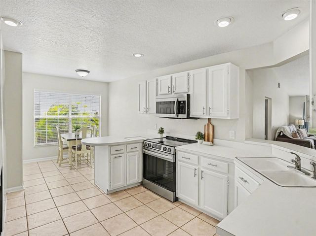 3772 VENTURA COVE DR, Orlando, FL 32822