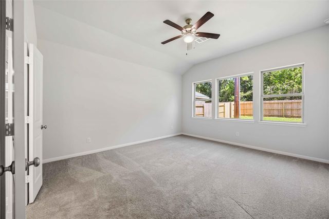 2826 River Juniper Lane, Crosby, TX 77532