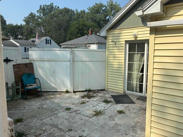 326 Indiana Street, Waterloo, IA 50703