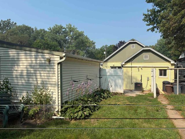 326 Indiana Street, Waterloo, IA 50703