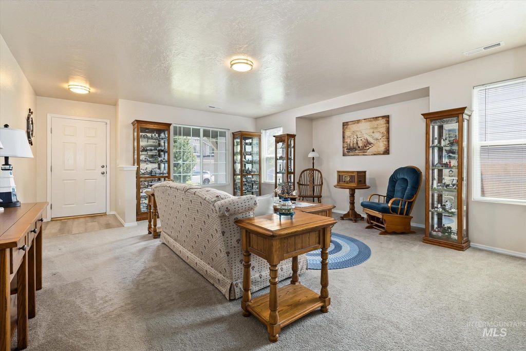 3427 S Clark Fork Ave, Nampa, ID 83686 photo 4