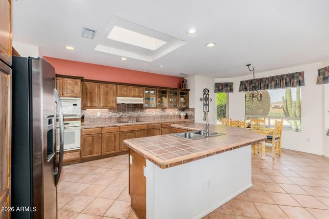 18030 N SADDLE RIDGE Drive, Surprise, AZ 85374