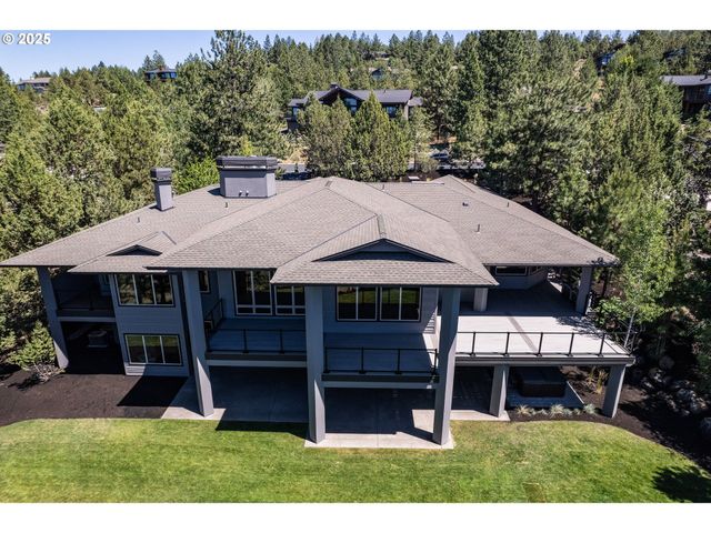 3155 Nw METKE Pl, Bend, OR 97703