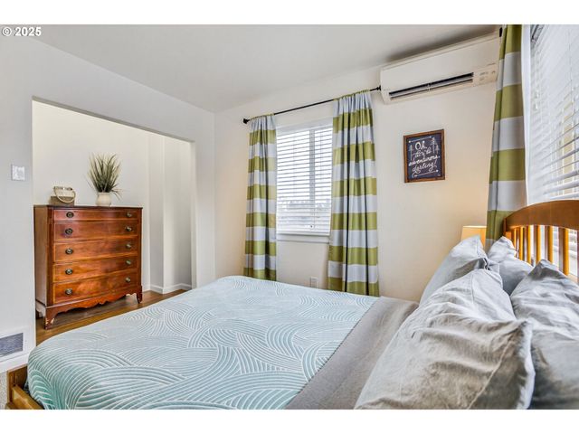 3155 Nw METKE Pl, Bend, OR 97703