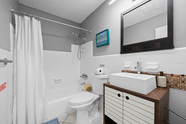 3024 NE 2nd Terrace, Wilton Manors, FL 33334