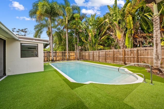 3024 NE 2nd Terrace, Wilton Manors, FL 33334