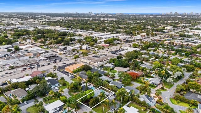 3024 NE 2nd Terrace, Wilton Manors, FL 33334