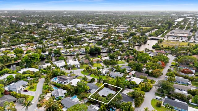 3024 NE 2nd Terrace, Wilton Manors, FL 33334