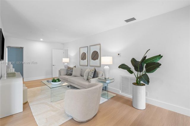 3341 NE 38th Street, Fort Lauderdale, FL 33308