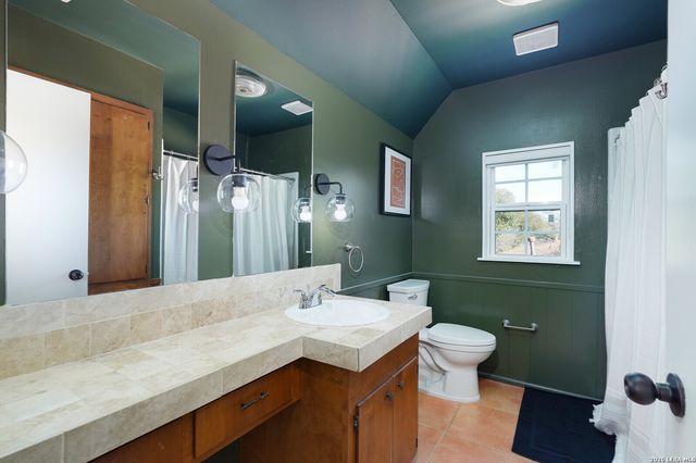 10807 Mount Ida, San Antonio, TX 78213