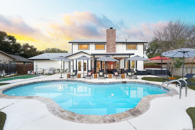 10807 Mount Ida, San Antonio, TX 78213