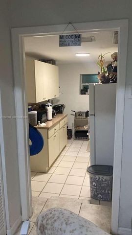 6400 SW 63rd Ave, South Miami, FL 33143