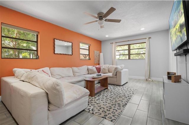 2821 MARCONI STREET, Tampa, FL 33605