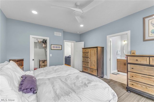 2126 Heritage Lane, Westlake, OH 44145