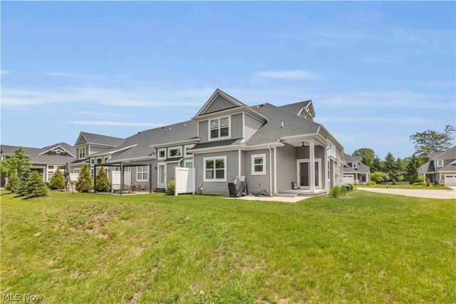 2126 Heritage Lane, Westlake, OH 44145