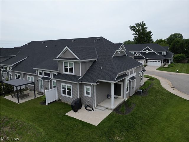 2126 Heritage Lane, Westlake, OH 44145