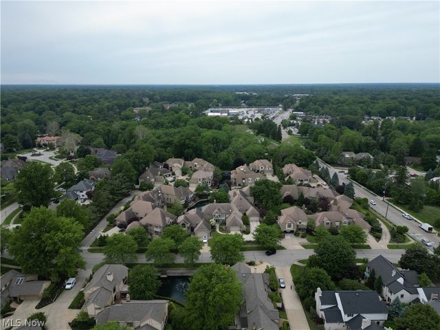 2126 Heritage Lane, Westlake, OH 44145