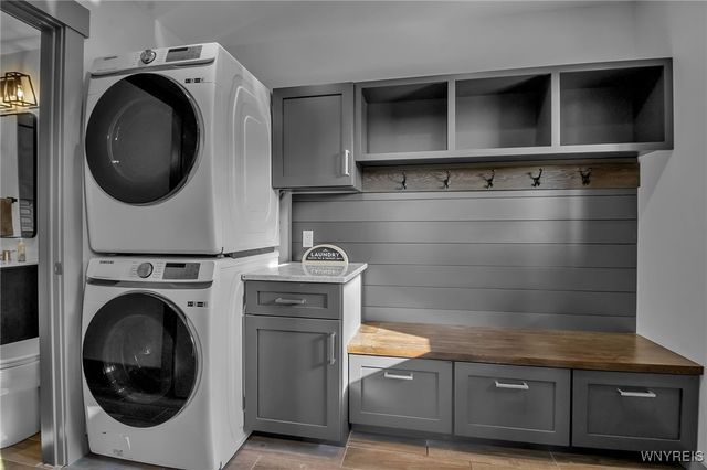 5745 Bonn Way East, Great Valley, NY 14741