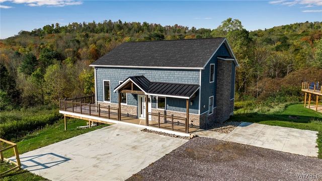 5745 Bonn Way East, Great Valley, NY 14741