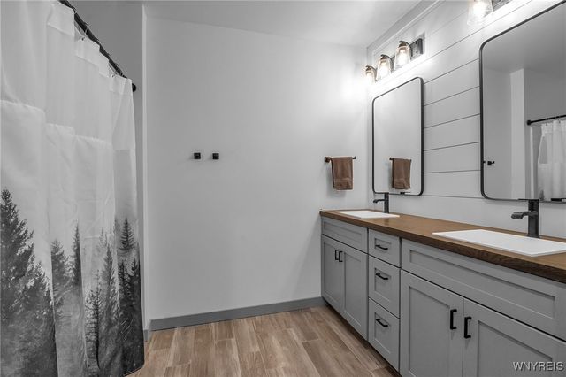 5745 Bonn Way East, Great Valley, NY 14741