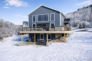 5745 Bonn Way East, Great Valley, NY 14741