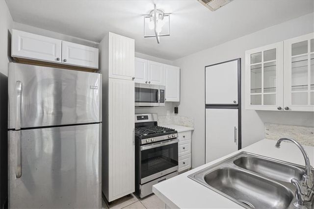 2210 River Heights Court SE, Marietta, GA 30067