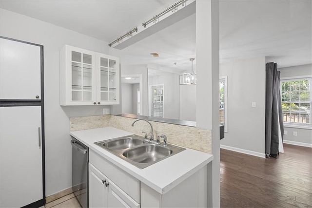 2210 River Heights Court SE, Marietta, GA 30067