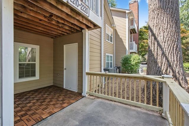 2210 River Heights Court SE, Marietta, GA 30067