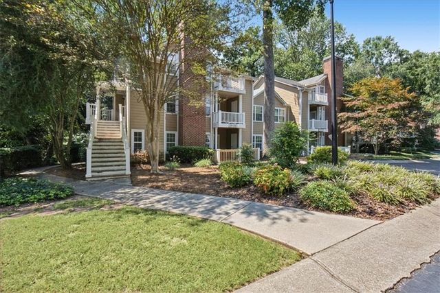 2210 River Heights Court SE, Marietta, GA 30067