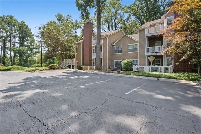 2210 River Heights Court SE, Marietta, GA 30067