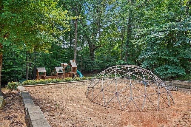 2210 River Heights Court SE, Marietta, GA 30067