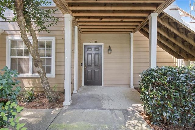 2210 River Heights Court SE, Marietta, GA 30067
